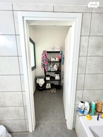 דירה, משה לוי 31, נאות שמיר, רמלה