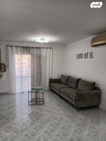 דירה, שדרות יוהנה ז'בוטינסקי 18, נווה זאב, נאות אילן, באר שבע