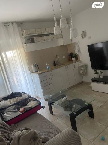 מבוא בשמת 1
