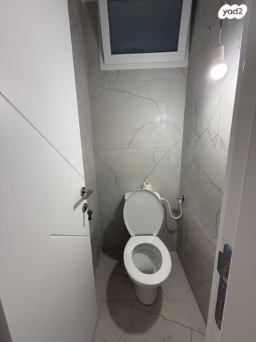 דירה, רוטשילד 10, לב העיר, טבריה