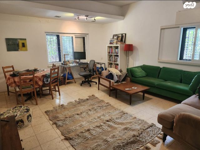 בית פרטי/ קוטג', יוסף צבי 17, תל גנים, רמת גן