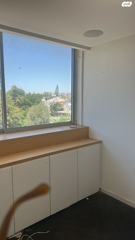 משרדים, הבנים 5, מרכז מזרחי, נס ציונה