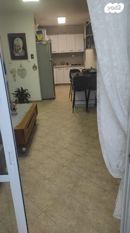 דירה, שדרות יוהנה ז'בוטינסקי, נווה זאב, נאות אילן, באר שבע