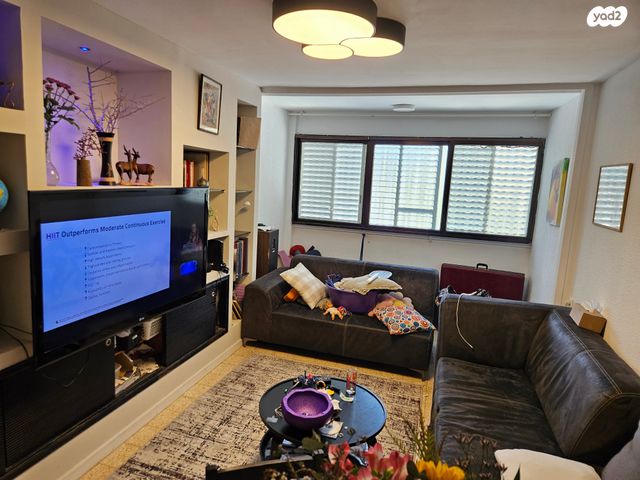 דירה, נווה שרת, תל אביב יפו