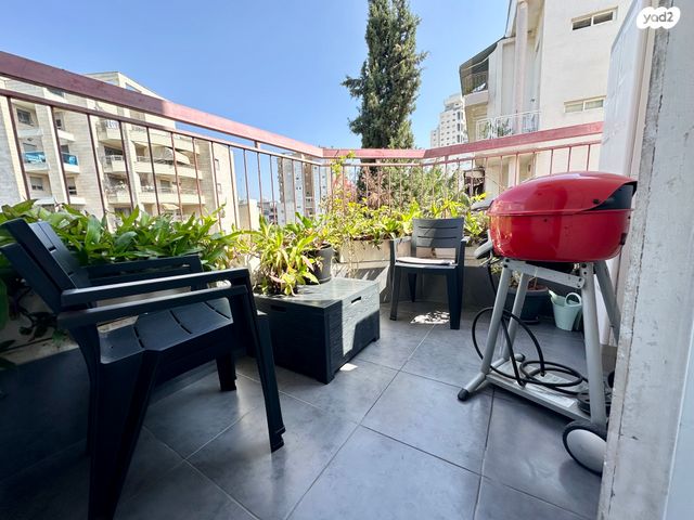 אריה בן אליעזר 