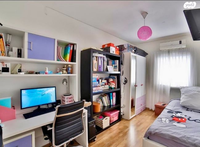 דירה, אריה בן אליעזר, נווה יהושע, ערמונים, רמת גן