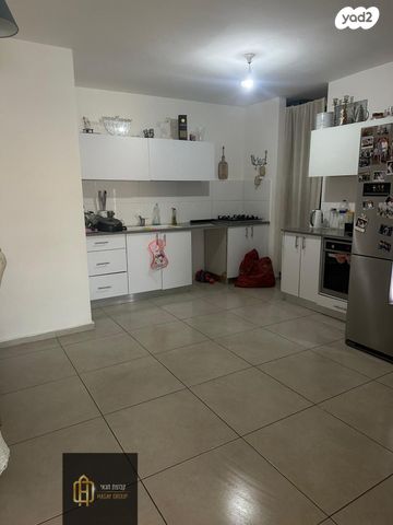 דירה, שבט יהודה 8, אחיסמך, לוד