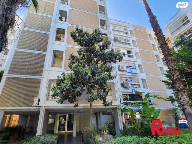 דירה, שדרות בן גוריון, בן גוריון, חולון