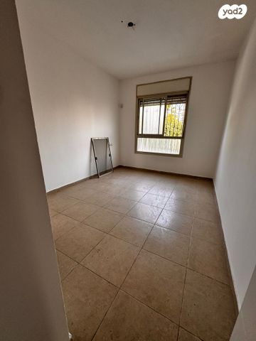 בית פרטי/ קוטג', בני אמדורסקי 5, קרית האמנים, מצליח, רמלה