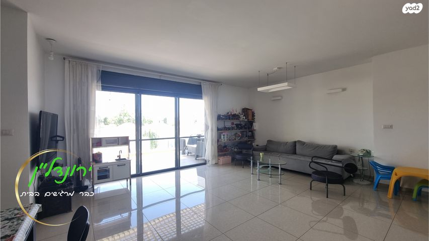 דירה, וילה דורי, שכונת הדגל, נס ציונה