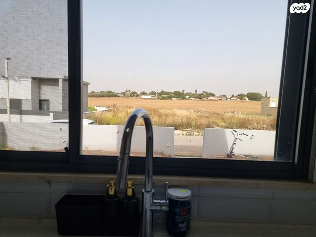 בית פרטי/ קוטג', עוצם