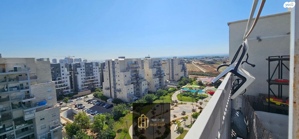 דירה, שבט יהודה 8, אחיסמך, לוד