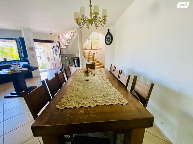 בית פרטי/ קוטג', הוד השרון