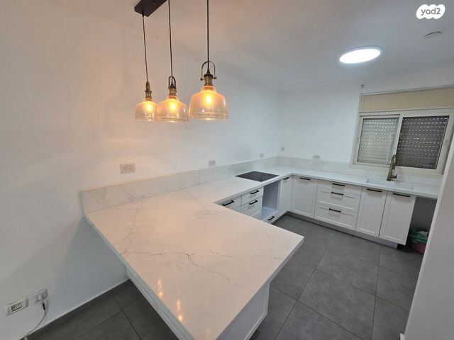 בית פרטי/ קוטג', גן יבנה מערב, גן יבנה