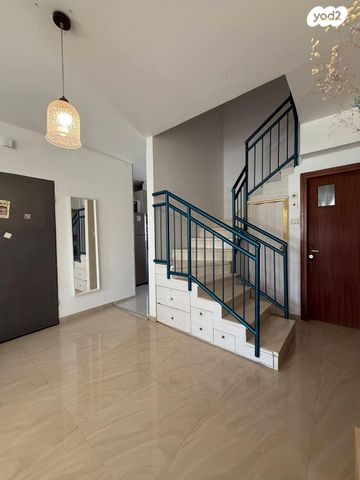 דופלקס, הר טוב, בית שמש