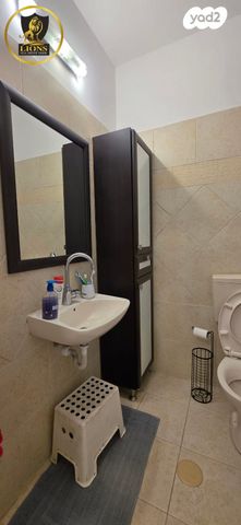 דו משפחתי, הבר, גן יבנה מערב, גן יבנה