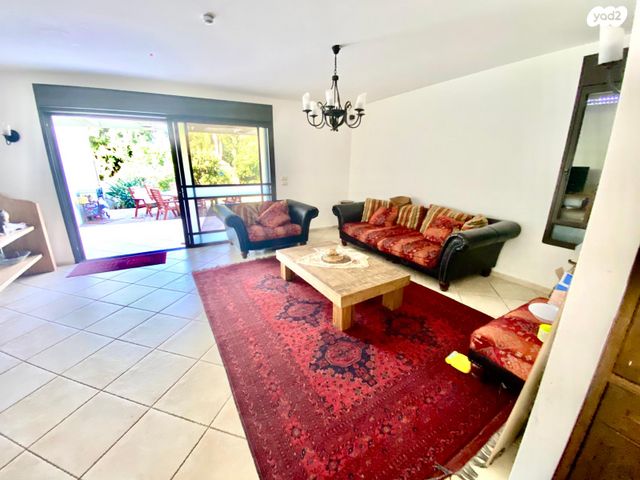 בית פרטי/ קוטג', הוד השרון