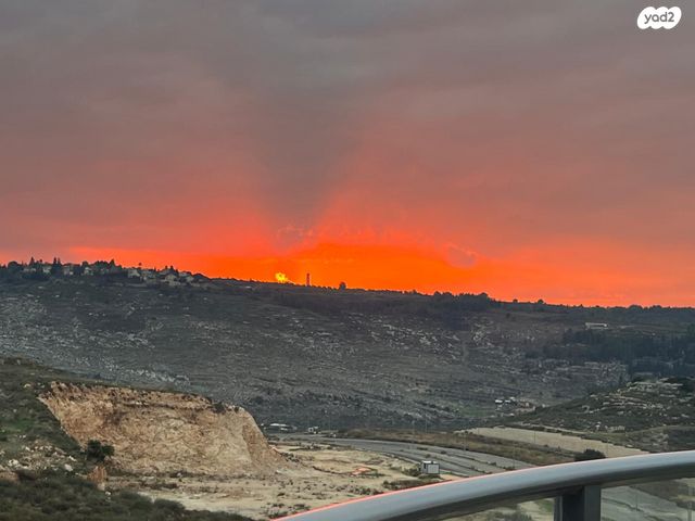 גג/ פנטהאוז, נחל דן, רמת נבון . הר כרמי, כרמיאל
