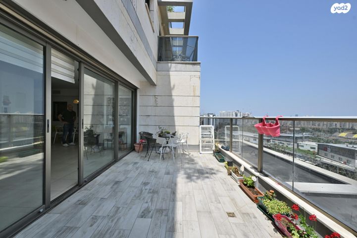 דירה, יצחק רבין, פסגת אונו, קרית אונו