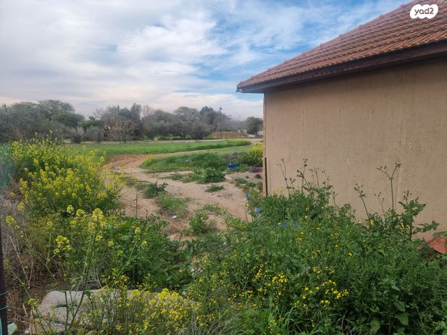 משק חקלאי/ נחלה, הסביון, ניר ח"ן