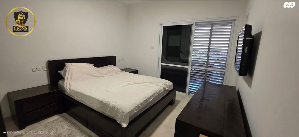 דו משפחתי, הבר, גן יבנה מערב, גן יבנה