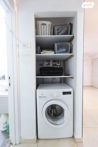 דירה, הרב משה מרדכי 4, טירת כרמל