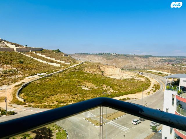 גג/ פנטהאוז, נחל דן, רמת נבון . הר כרמי, כרמיאל