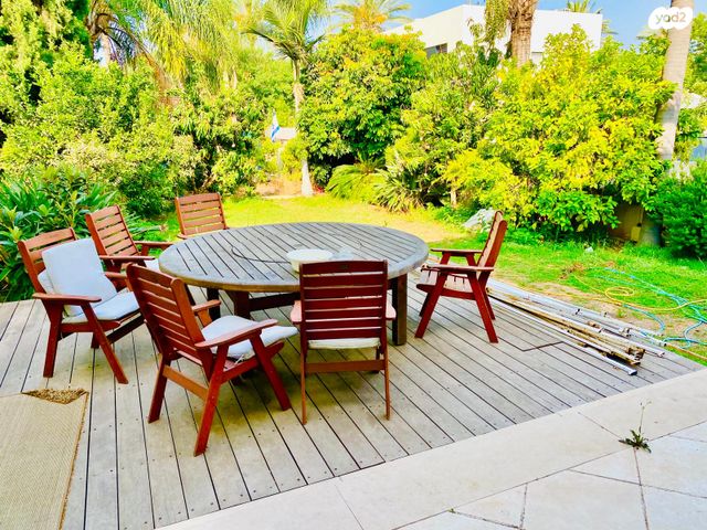 בית פרטי/ קוטג', הוד השרון