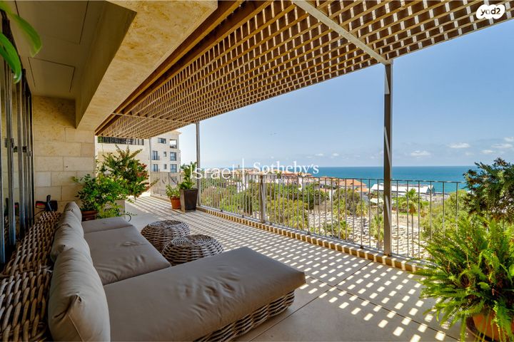 גג/ פנטהאוז, יפת, עג'מי, גבעת העליה, תל אביב יפו