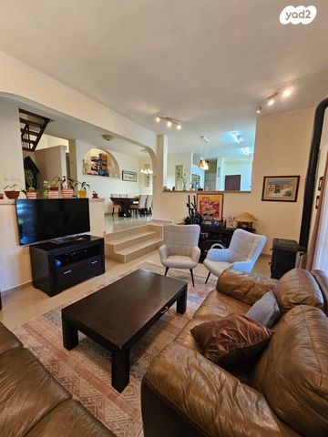 בית פרטי/ קוטג', להבים