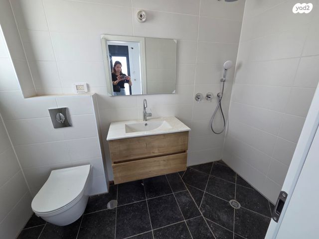 דירה, אוסישקין, מרכז העיר דרום, נתניה