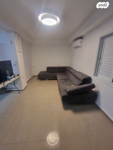 בית פרטי/ קוטג', ירמיהו, נאות יהודית ונווה ארזים, חולון