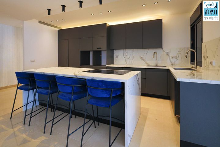 גג/ פנטהאוז, הדר, הרצליה הירוקה, נווה עובד, הרצליה