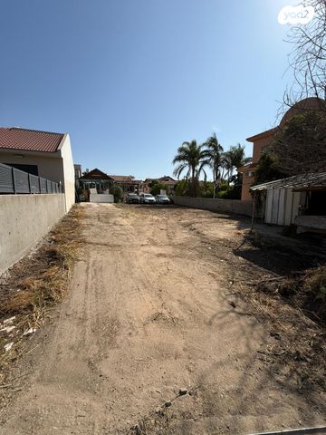 מגרשים, גדרה