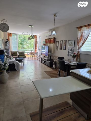 דירה, דוד צבי פנקס 16, המרכז השקט / מרכז העיר, פתח תקווה