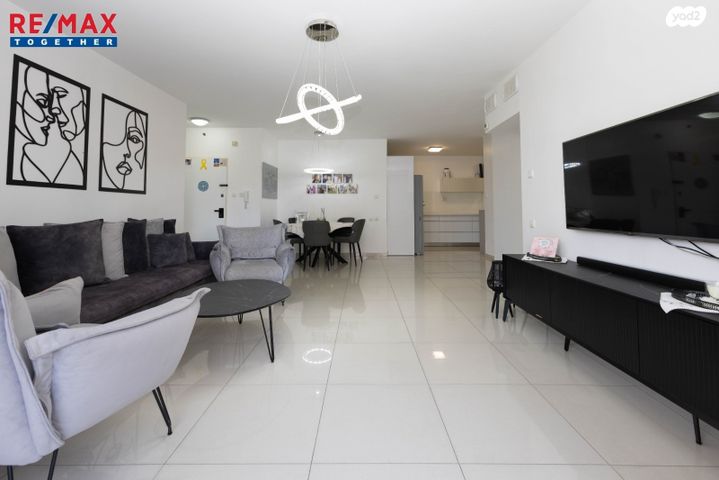 דירה, הציונות 19, רובע הקריה, הסיטי, אשדוד