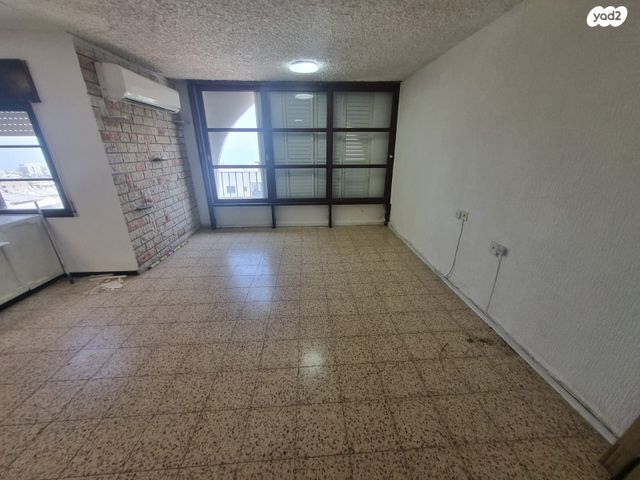 דירה, בר כוכבא 52, אחוזת כנרת, טבריה