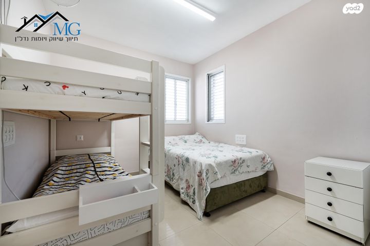 דירה, המעפילים, תל גיבורים, חולון