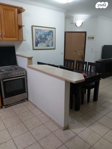 דירה, הדקלים 101, מרכז פרדס חנה, פרדס חנה כרכור