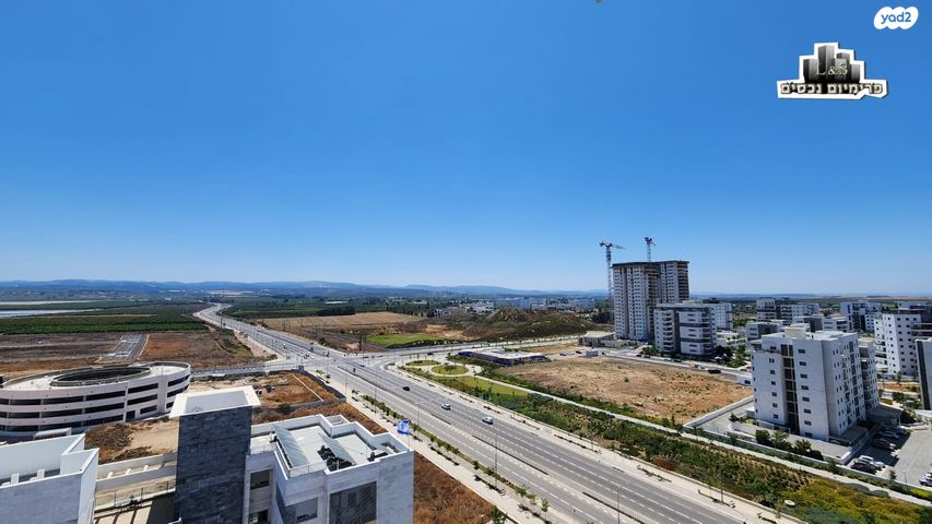 דירה, יצחק שמיר, נהריה