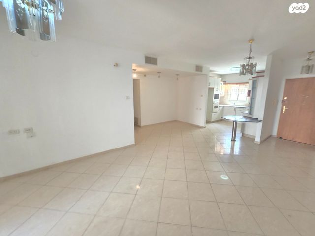 דירה, העיר העתיקה, רמב"ם, דרום, באר שבע