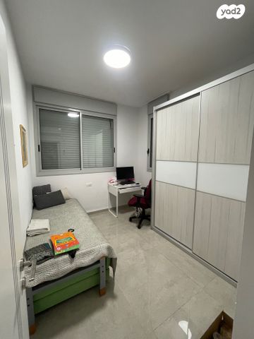 גג/ פנטהאוז, נהריה