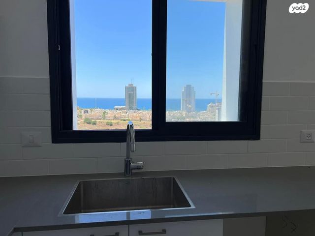 דירה, אייזיק רמבה 9, נוף הטיילת, נתניה