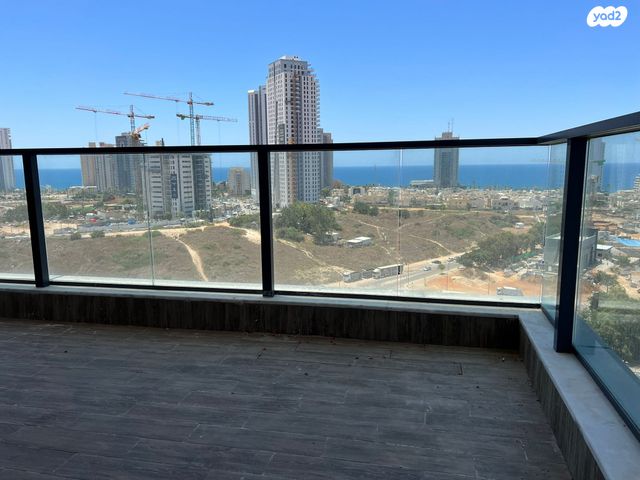 דירה, אייזיק רמבה 9, נוף הטיילת, נתניה