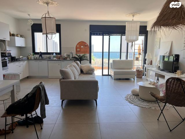 דירה, אייזיק רמבה 9, נוף הטיילת, נתניה