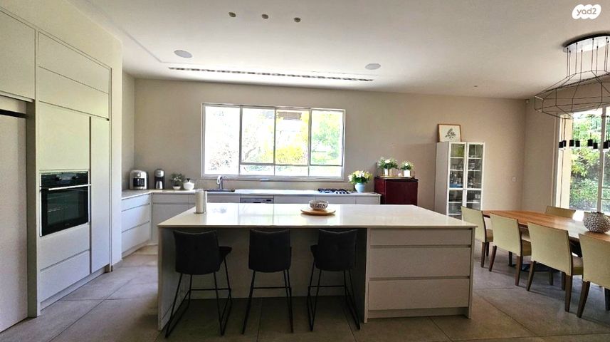 בית פרטי/ קוטג', סביון