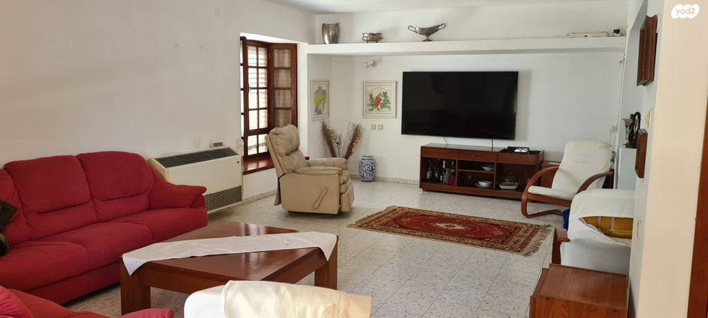 בית פרטי/ קוטג', מיתר / כרמית