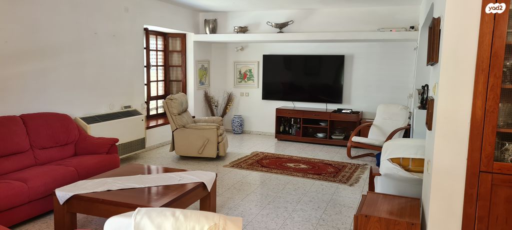 בית פרטי/ קוטג', מיתר / כרמית