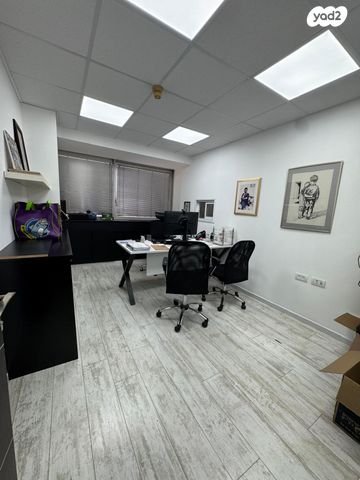 משרדים, דרך מנחם בגין 48, מונטיפיורי, הרכבת, תל אביב יפו