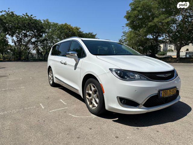 מודעת רכב קרייזלר פסיפיקה